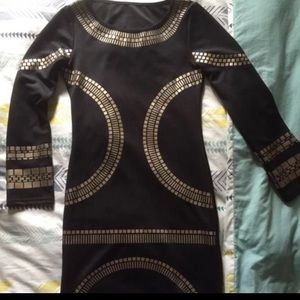 Black and gold bodycon dress